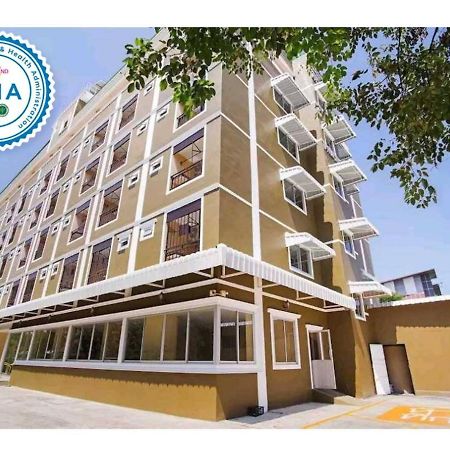 Wises Hotel Ban Bang Phra Ngoại thất bức ảnh